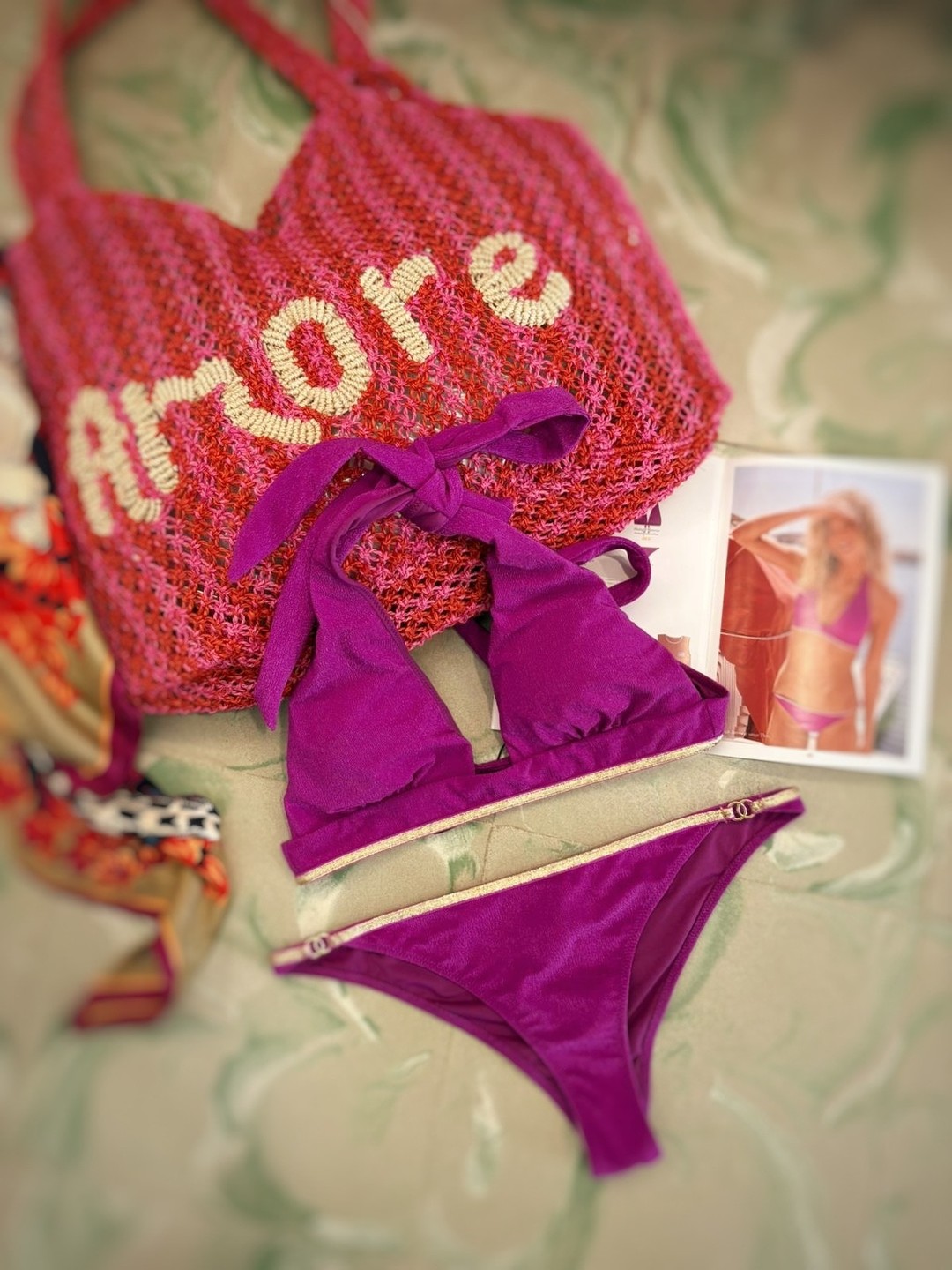 What’s your summer uniform this season?

We’re feeling the vibrant call of islan