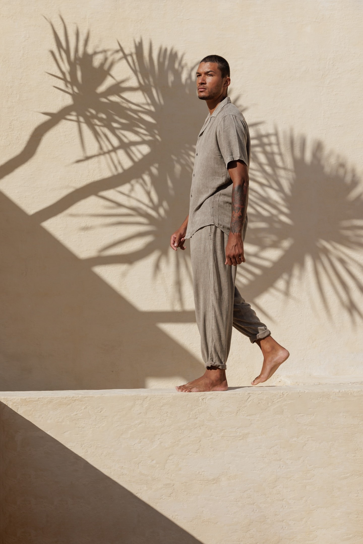 What if your summer wardrobe could carry the quiet depth of the sea itself?

As 