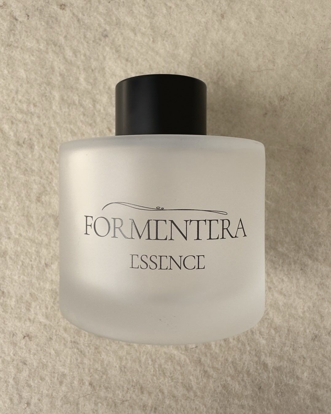 Born on the same island as us. @formentera.essence — a home-fragrance house comp